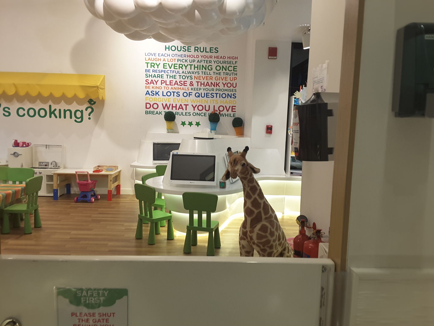 HiDubai-business-caboodle-pamper-and-play-education-daycare-centres-playschools-jumeirah-1-dubai