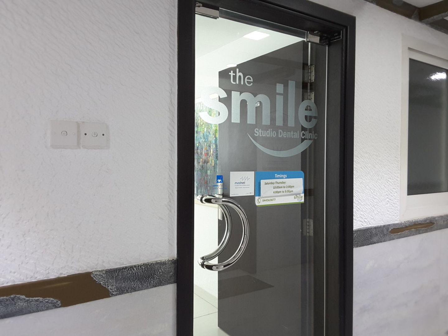 HiDubai-business-the-smile-studio-dental-clinic-beauty-wellness-health-hospitals-clinics-al-barsha-1-dubai-2