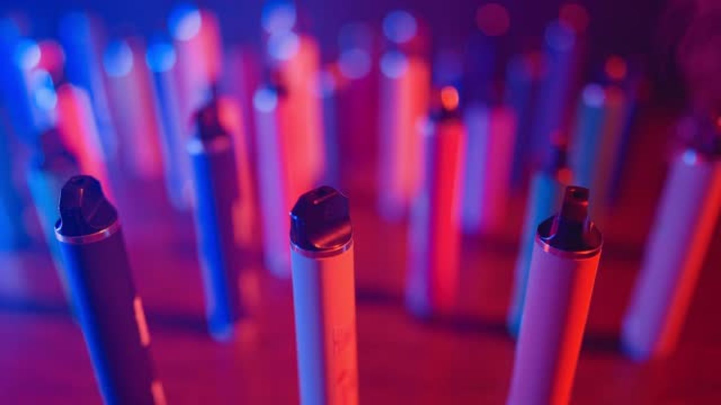 Global Tobacco And Smoking Accessories Trading(Smoking Centers) in Al