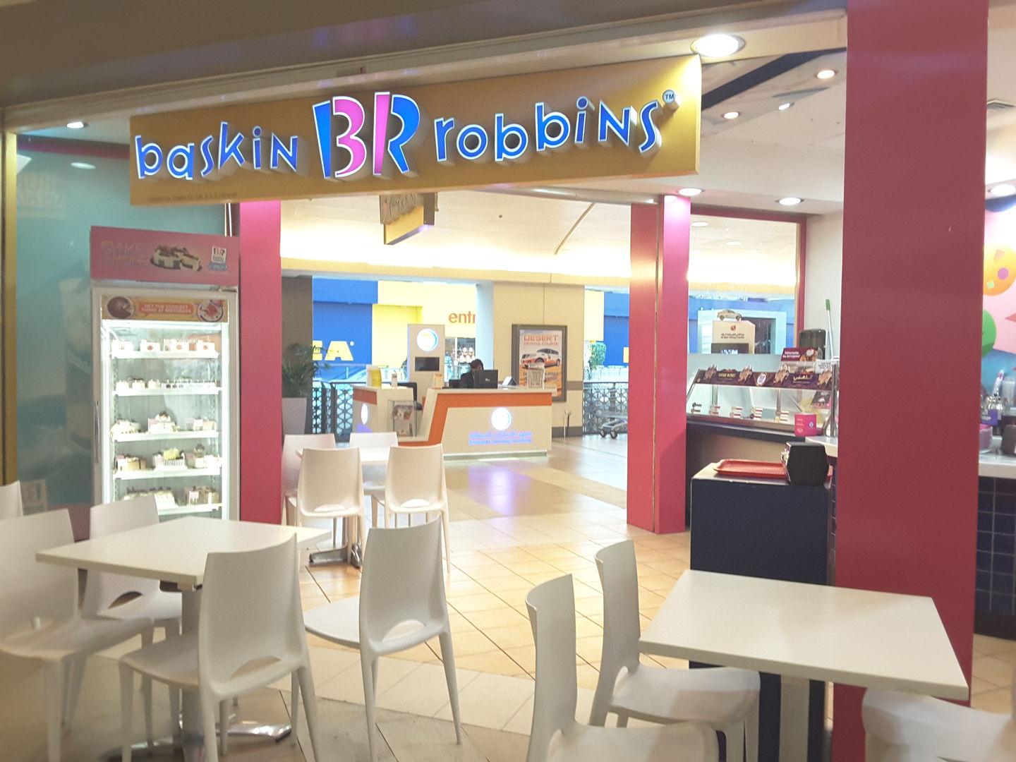 HiDubai-business-baskin-robbins-food-beverage-bakeries-desserts-sweets-dubai-festival-city-al-kheeran-1-dubai