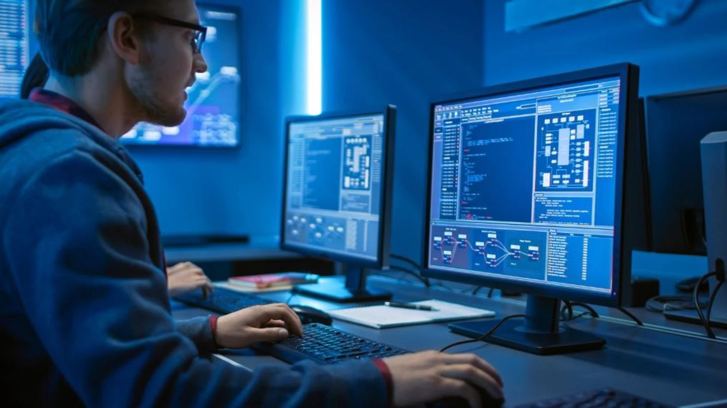 HiDubai-business-hcc-middle-east-consultancy-fzco-b2b-services-it-services-dubai-silicon-oasis-nadd-hessa-dubai