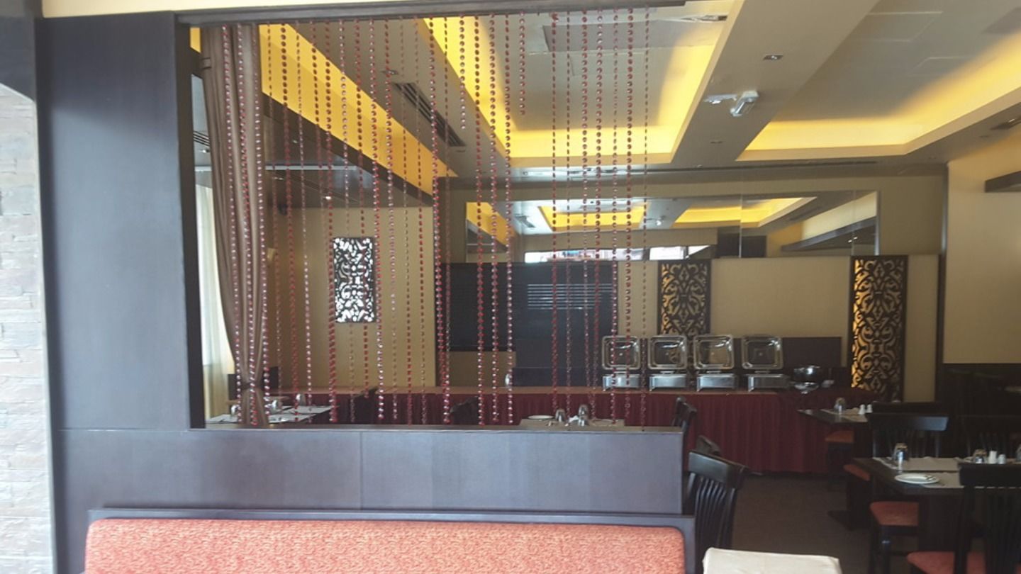 HiDubai-business-shwes-delight-food-beverage-restaurants-bars-oud-metha-dubai-2