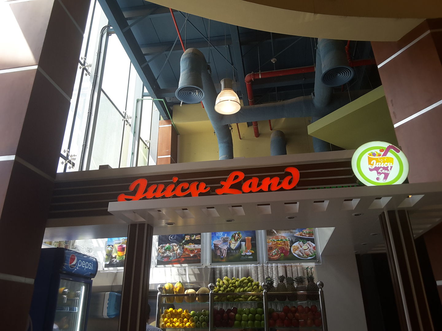 HiDubai-business-juicy-land-food-beverage-restaurants-bars-green-community-dubai-investment-park-1-dubai-2