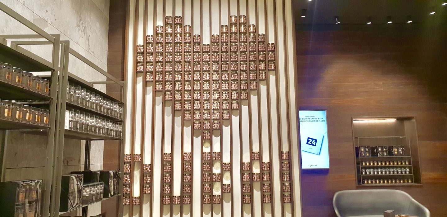 HiDubai-business-lakrids-food-beverage-bakeries-desserts-sweets-burj-khalifa-dubai