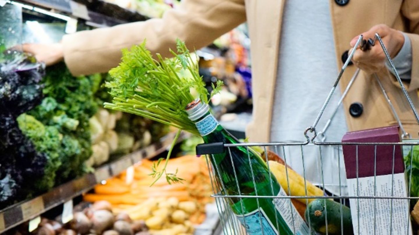 HiDubai-business-marah-al-madeena-grocery-shopping-supermarkets-hypermarkets-grocery-stores-jebel-ali-industrial-1-dubai