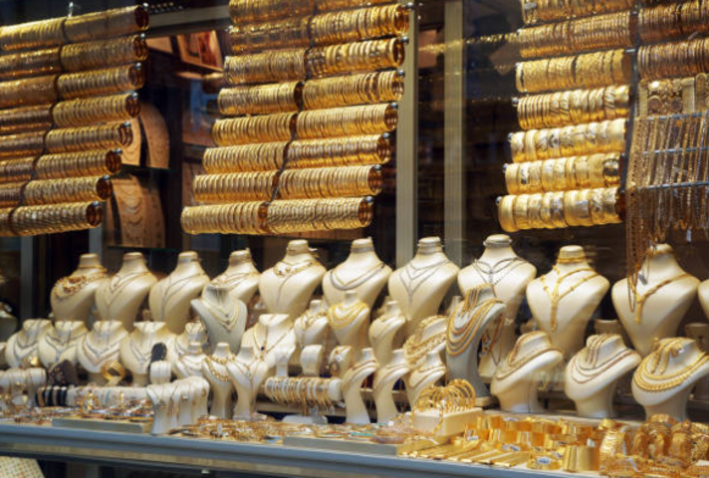 HiDubai-business-gold-plus-jewellery-shopping-jewellery-precious-stones-discovery-gardens-jebel-ali-1-dubai