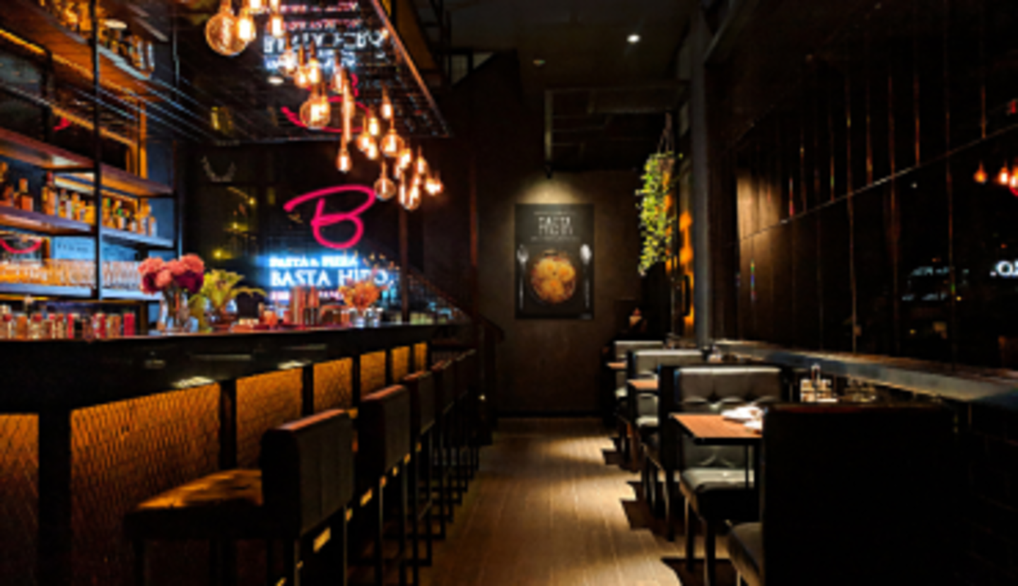 HiDubai-business-high-romance-cafe-food-beverage-coffee-shops-trade-centre-1-dubai