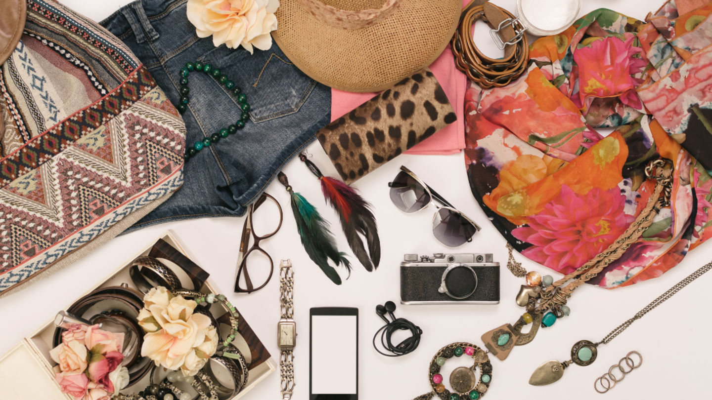 HiDubai-business-silver-galaxy-gifts-trading-shopping-souvenirs-gifts-muhaisnah-4-dubai