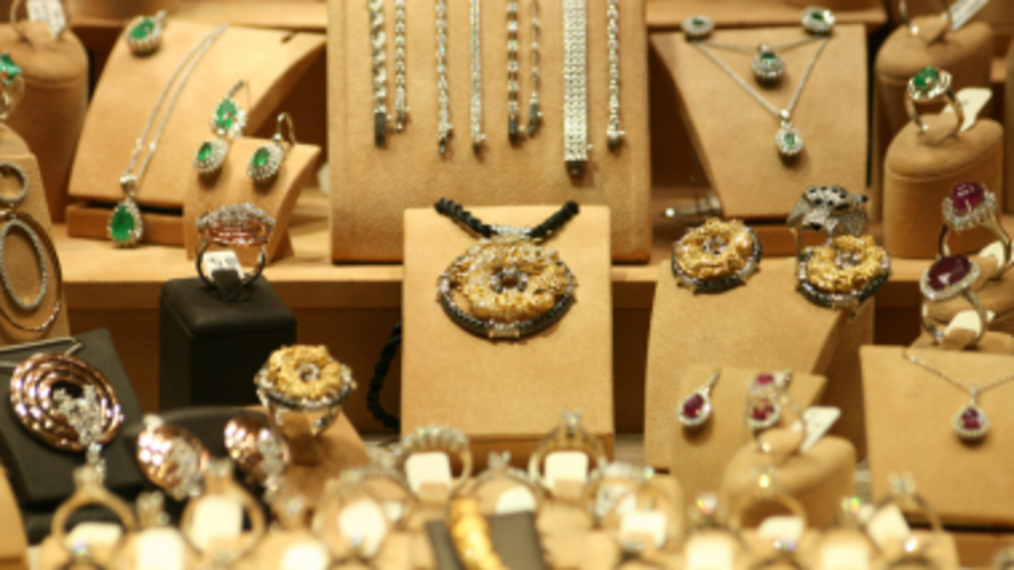 HiDubai-business-patel-jewellery-trading-shopping-jewellery-precious-stones-al-daghaya-dubai