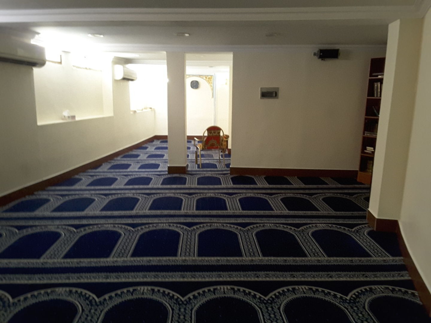 HiDubai-business-omar-ali-bin-haider-mosque-others-religious-centres-al-rigga-dubai-2
