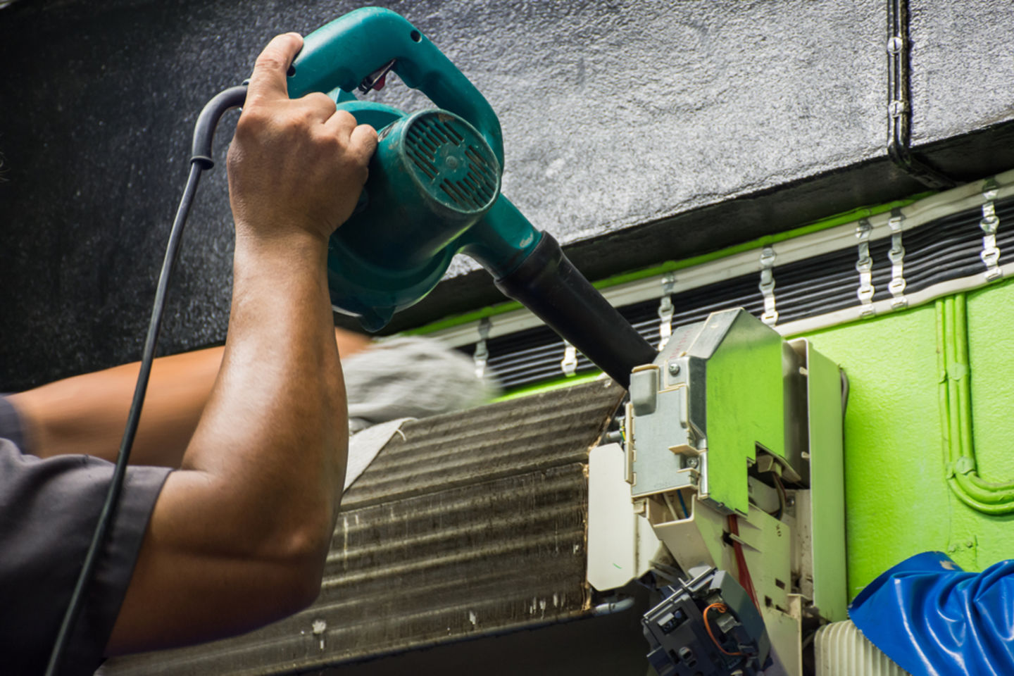 Coolwell Air Conditioning(Handyman & Maintenance Services) in Al Fahidi