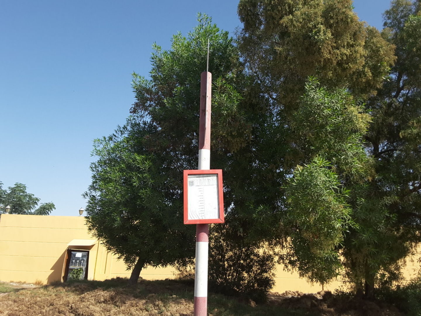 HiDubai-business-orient-irrigation-services-2-bus-stop-transport-vehicle-services-public-transport-wadi-alamardi-dubai-2