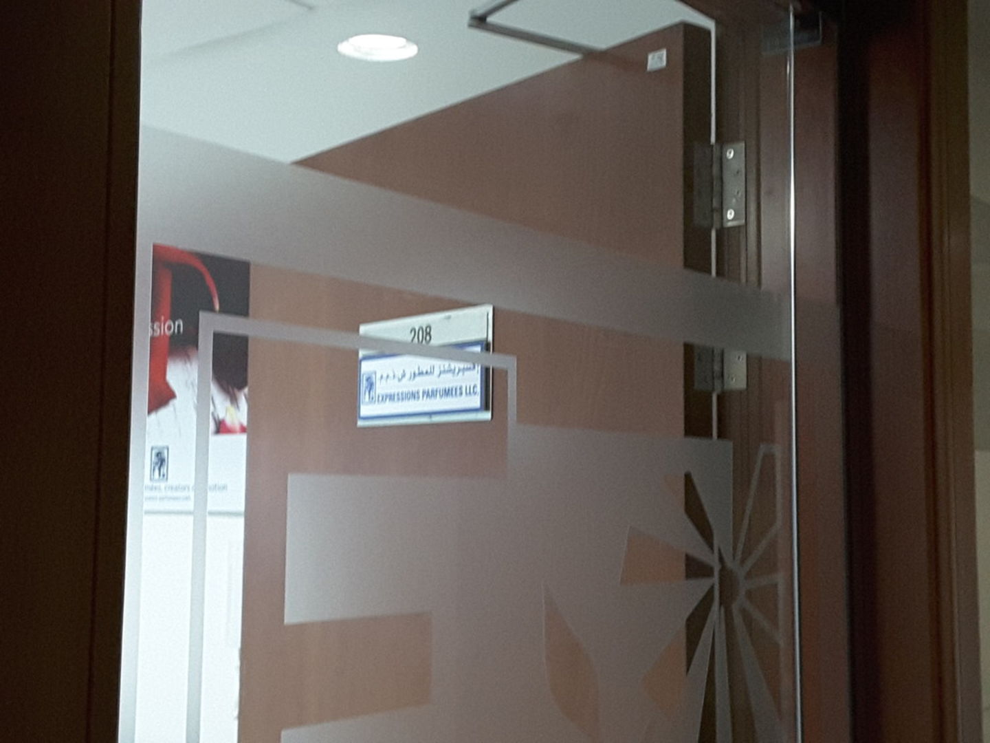 HiDubai-business-expressions-parfumees-l-l-c-beauty-wellness-health-beauty-cosmetics-products-manufacturers-al-karama-dubai