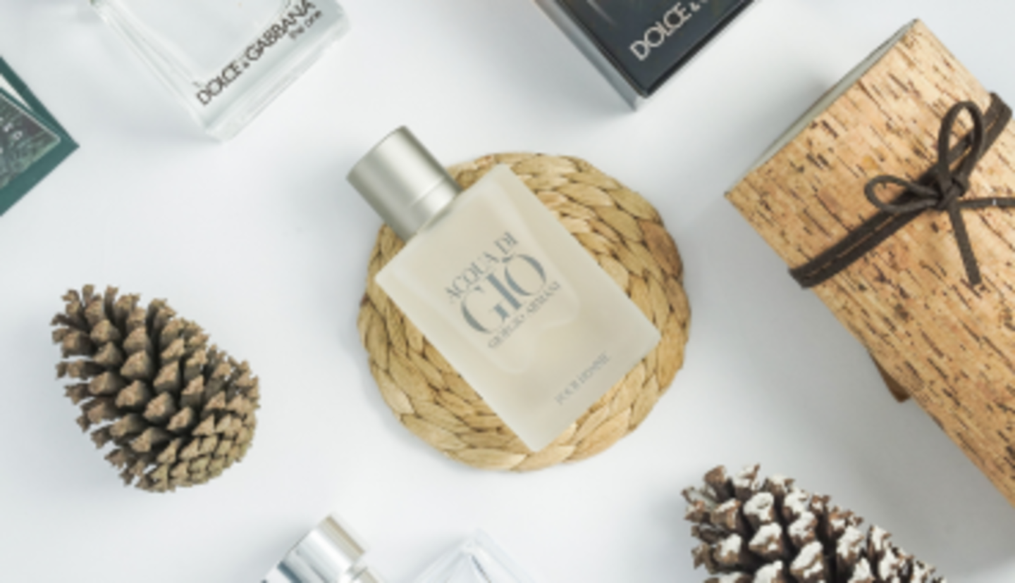 HiDubai-business-mi-olor-perfumes-cosmetics-trading-shopping-beauty-cosmetics-stores-nadd-al-hammar-dubai