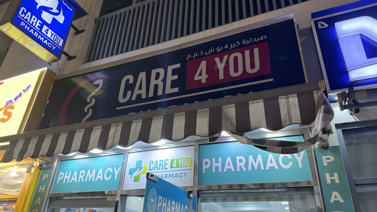 HiDubai-business-care-4-you-pharmacy-beauty-wellness-health-pharmacy-al-fahidi-al-souq-al-kabeer-dubai