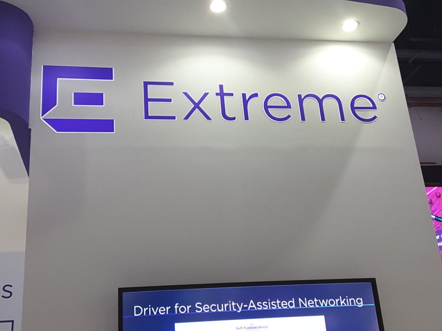 HiDubai-business-extreme-networks-b2b-services-it-services-dubai-internet-city-al-sufouh-2-dubai-2