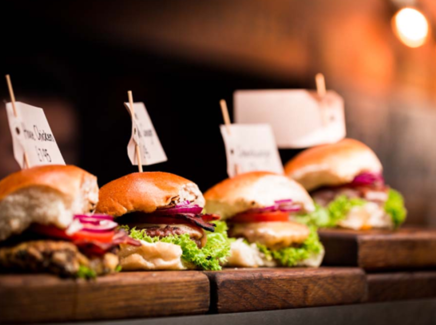 HiDubai-business-lilys-garden-restaurant-food-beverage-restaurants-bars-al-corniche-dubai