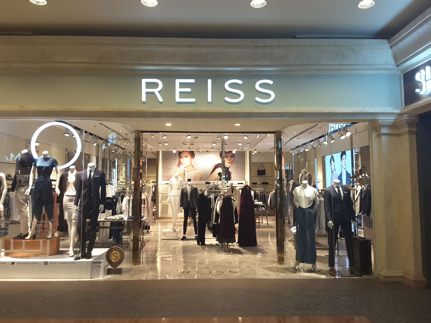 HiDubai-business-reiss-shopping-apparel-jumeirah-1-dubai-2