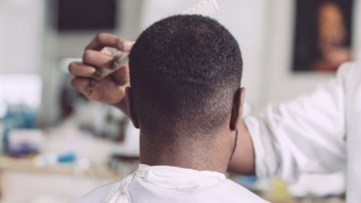 HiDubai-business-misbah-hairdresser-salon-beauty-wellness-health-beauty-salons-al-raffa-al-raffa-dubai