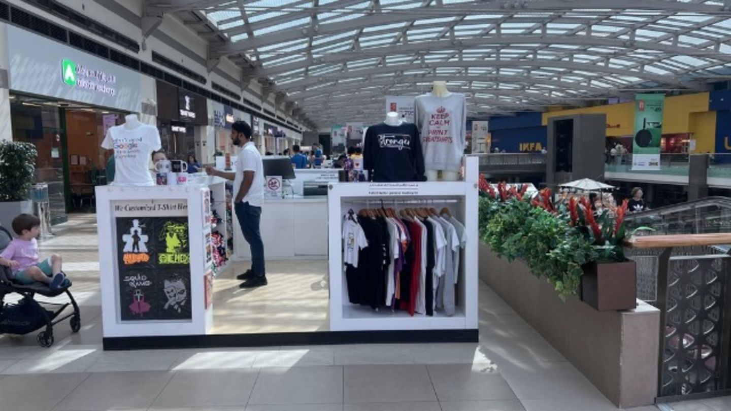 HiDubai-business-t-shirt-factory-shopping-apparel-dubai-festival-city-al-kheeran-1-dubai
