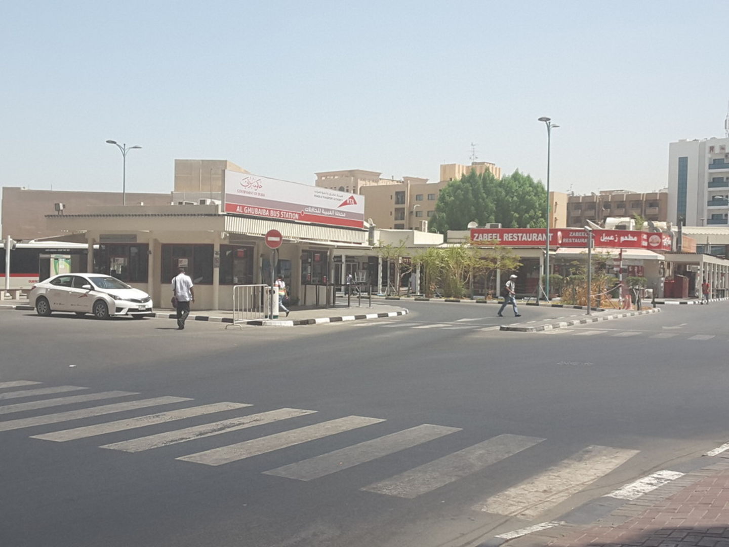 HiDubai-business-ghubaiba-bus-stop-transport-vehicle-services-public-transport-al-raffa-al-raffa-dubai-2