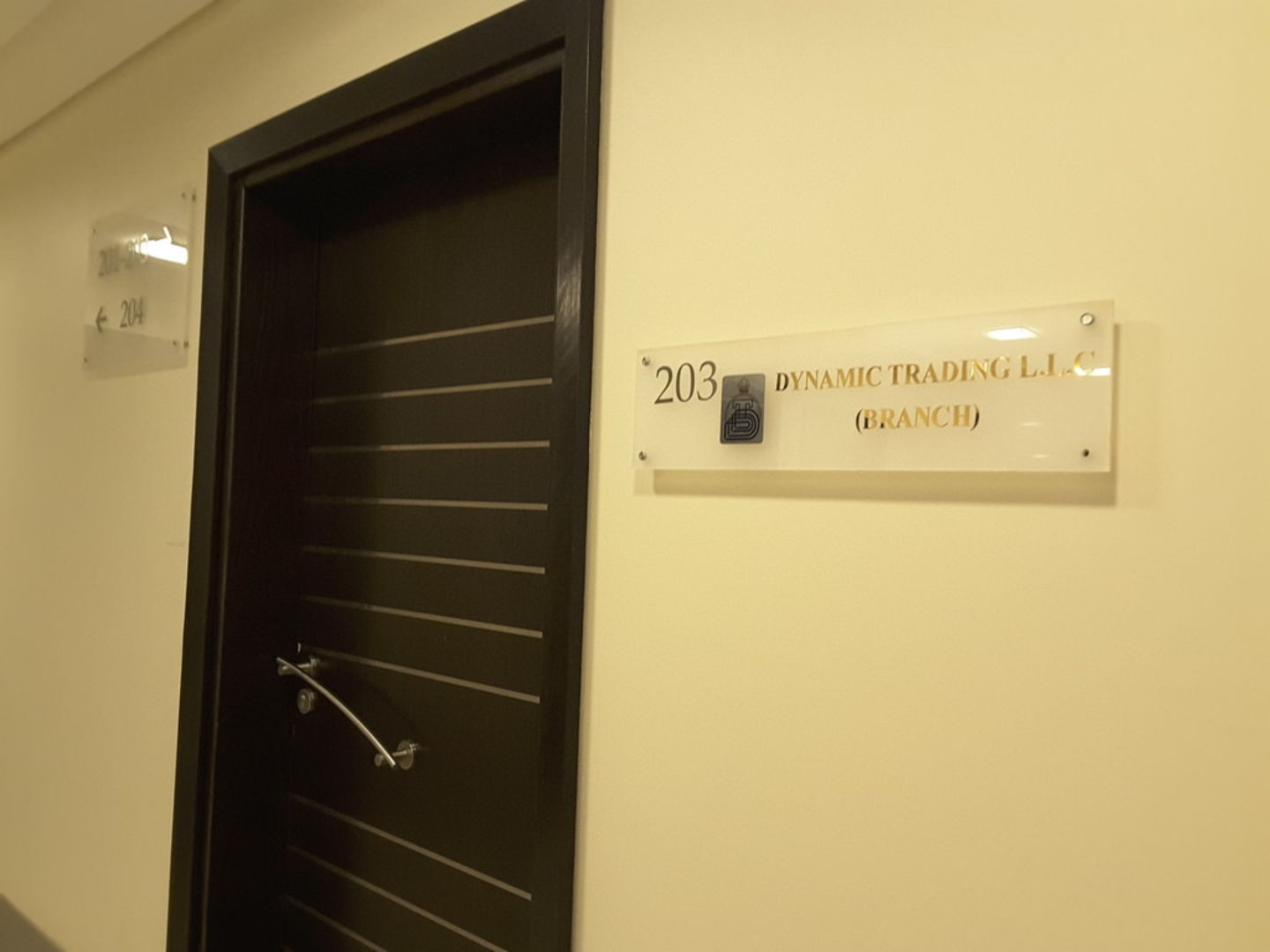 HiDubai-business-dynamic-trading-b2b-services-distributors-wholesalers-business-bay-dubai-2