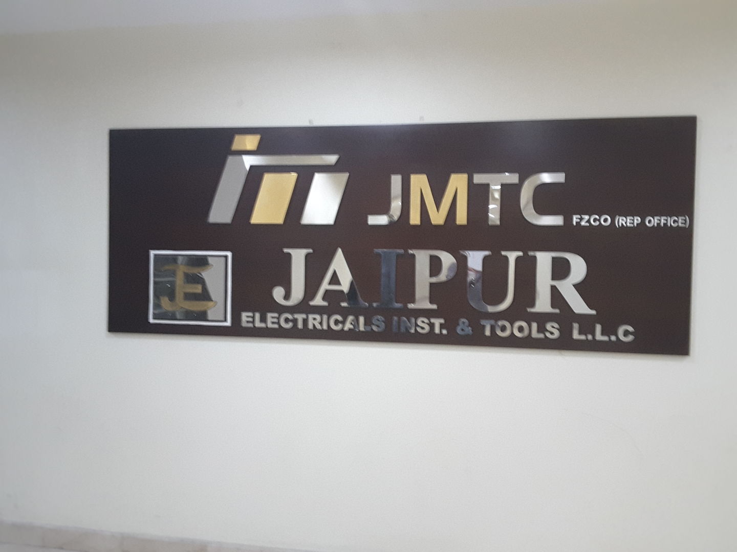 HiDubai-business-jaipur-electricals-b2b-services-distributors-wholesalers-al-sabkha-dubai-2