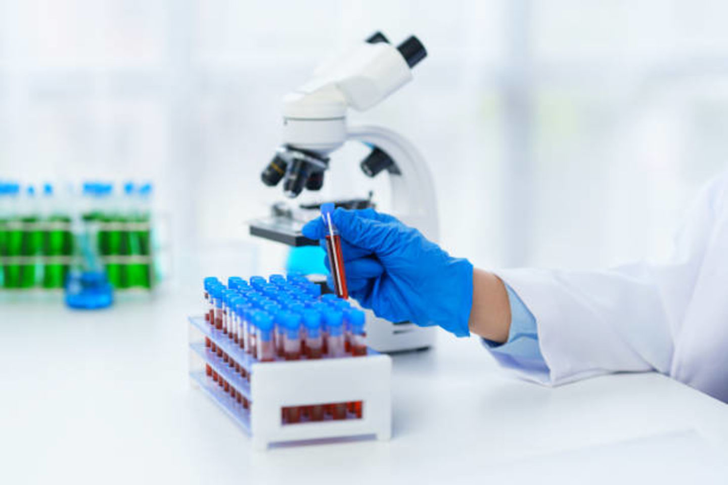 HiDubai-business-menalabs-clinical-pathology-services-laboratory-beauty-wellness-health-labs-medical-test-centres-al-quoz-industrial-4-dubai