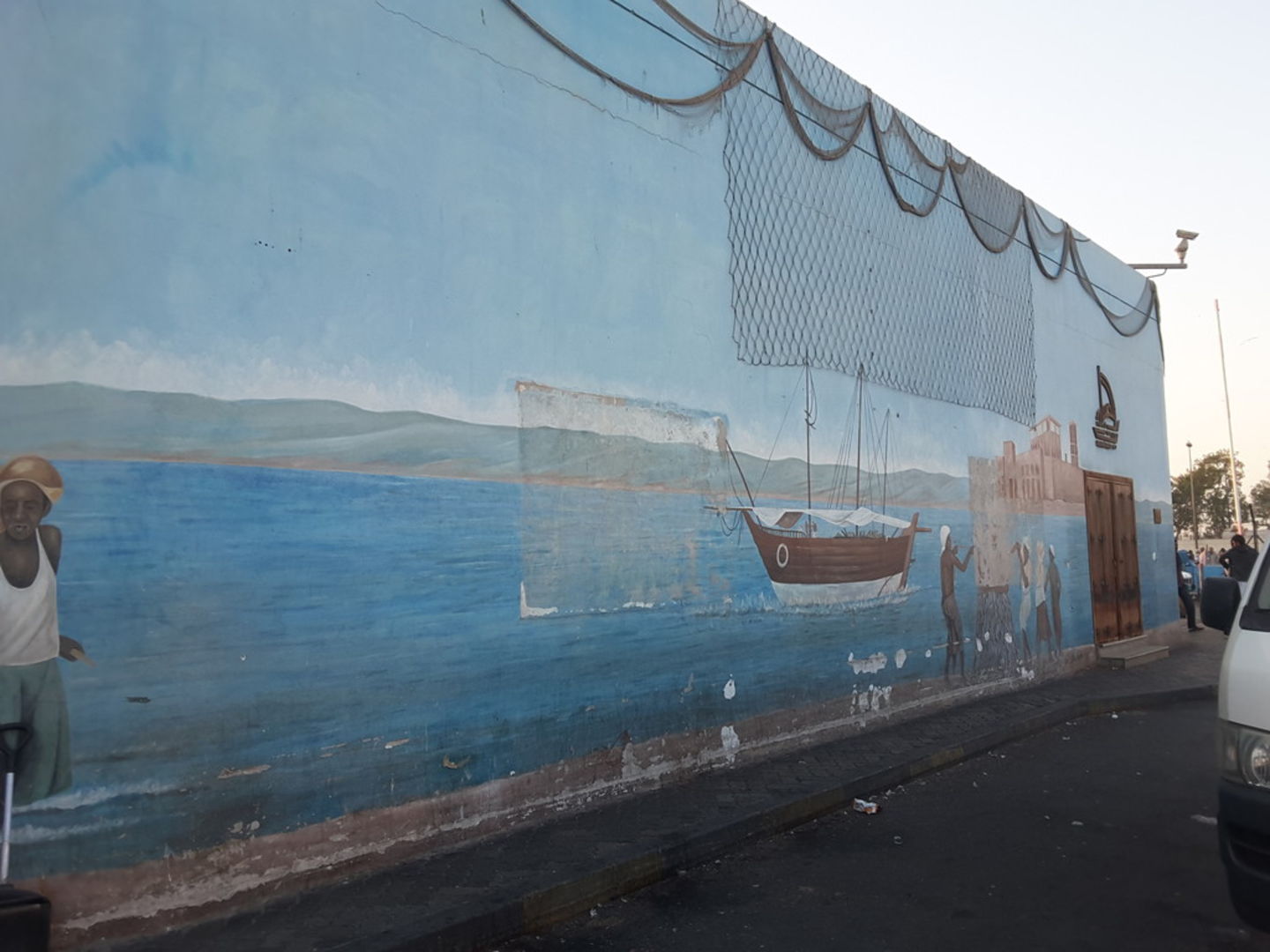 HiDubai-business-deira-fish-market-shopping-markets-souks-corniche-deira-dubai-2