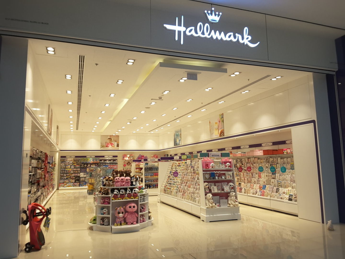 HiDubai-business-hallmark-shopping-toys-games-furjan-jebel-ali-1-dubai-2