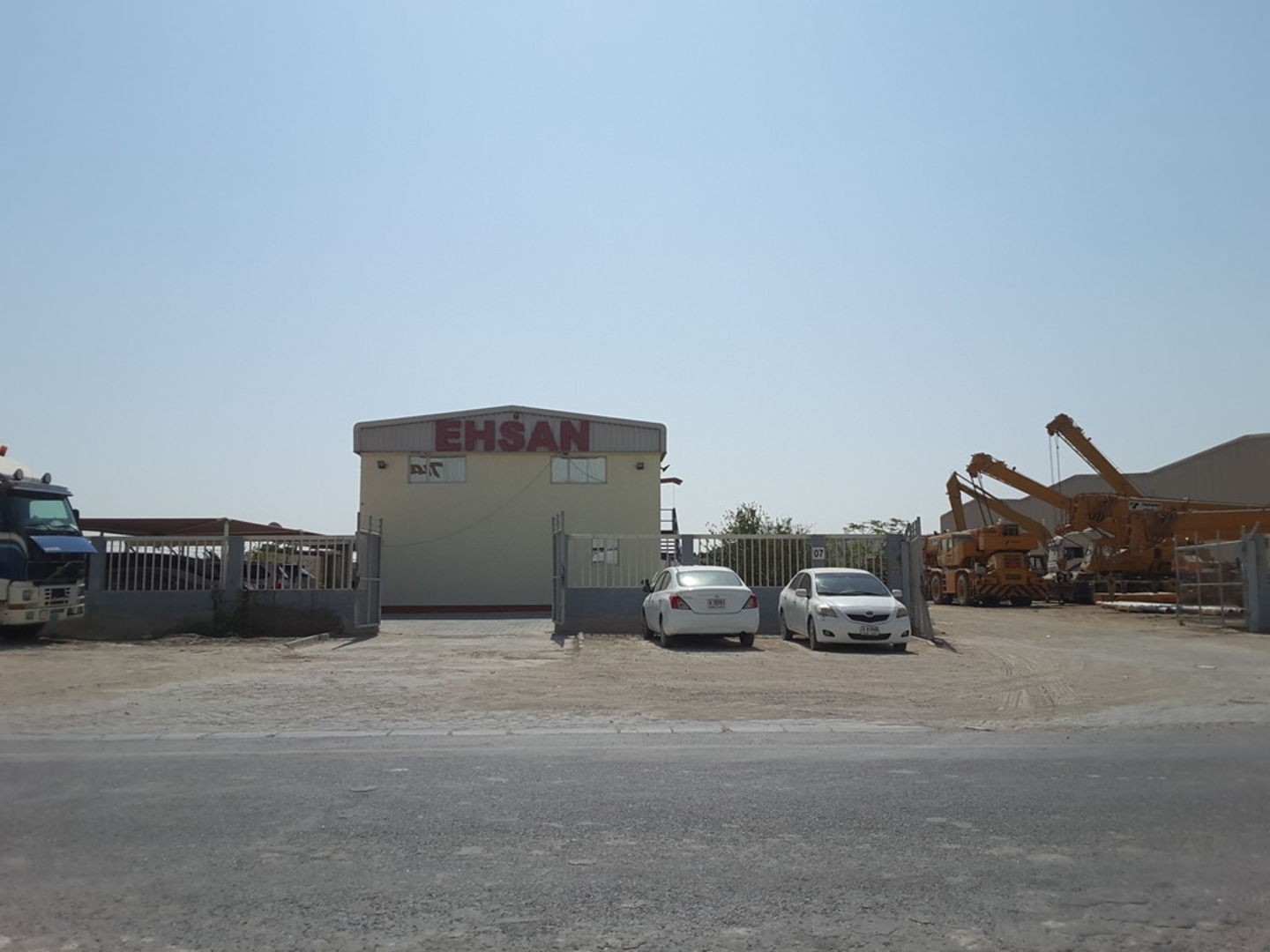 HiDubai-business-ehsan-international-trading-construction-heavy-industries-heavy-equipment-machinery-jebel-ali-industrial-2-dubai-2