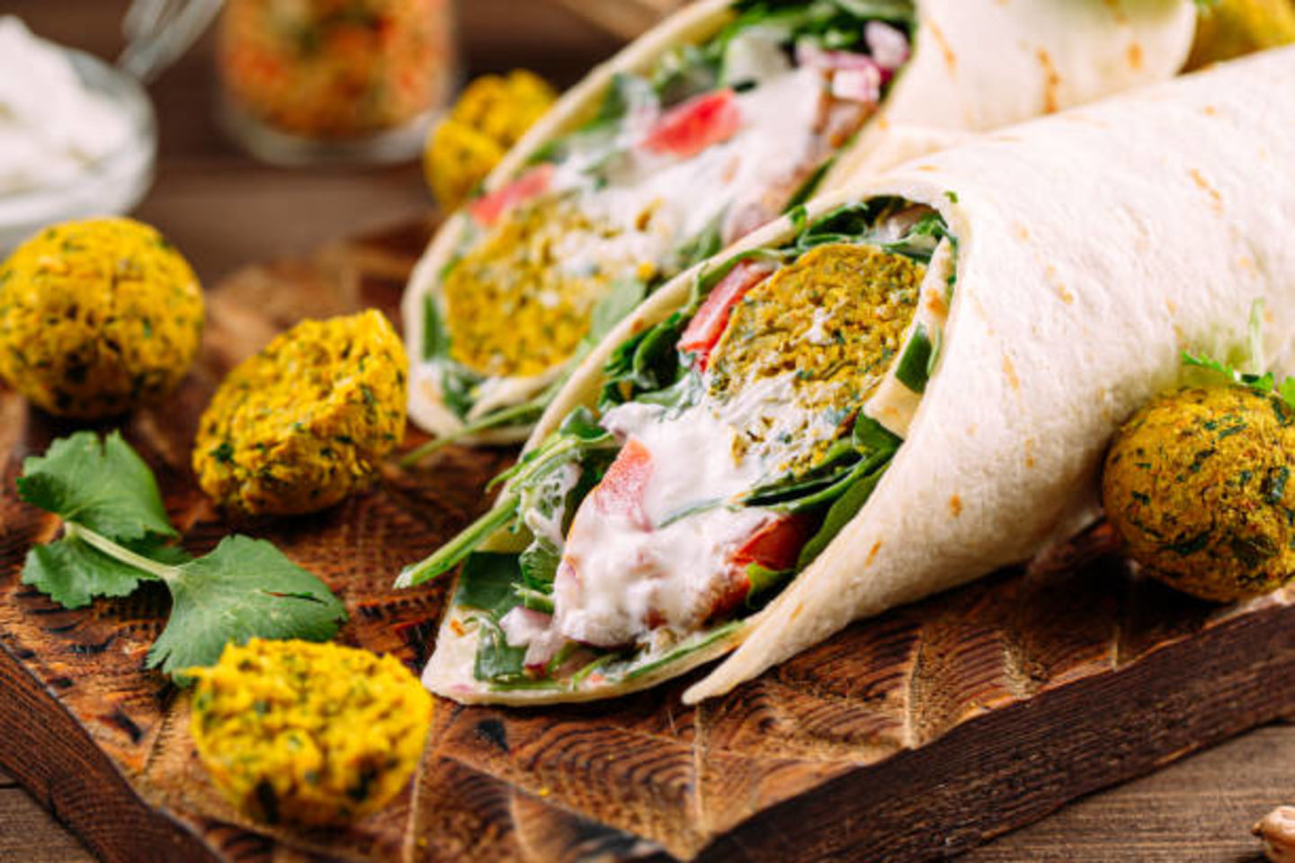 HiDubai-business-yalla-falafel-street-food-food-beverage-cafeterias-mirdif-dubai