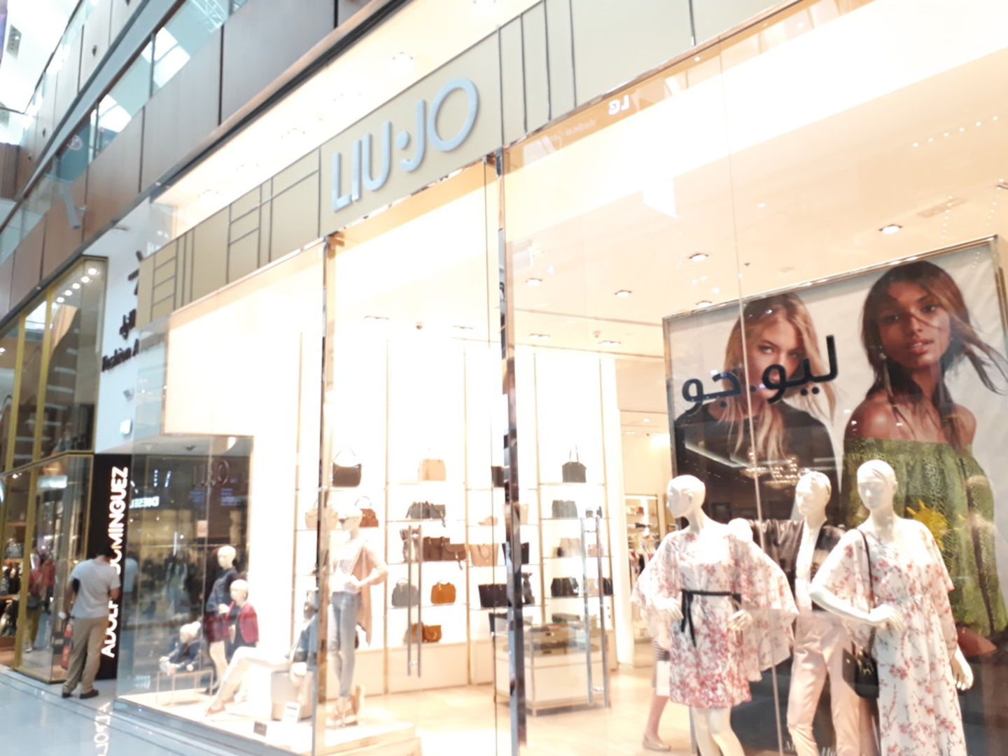 HiDubai-business-liu-jo-shopping-apparel-burj-khalifa-dubai-2