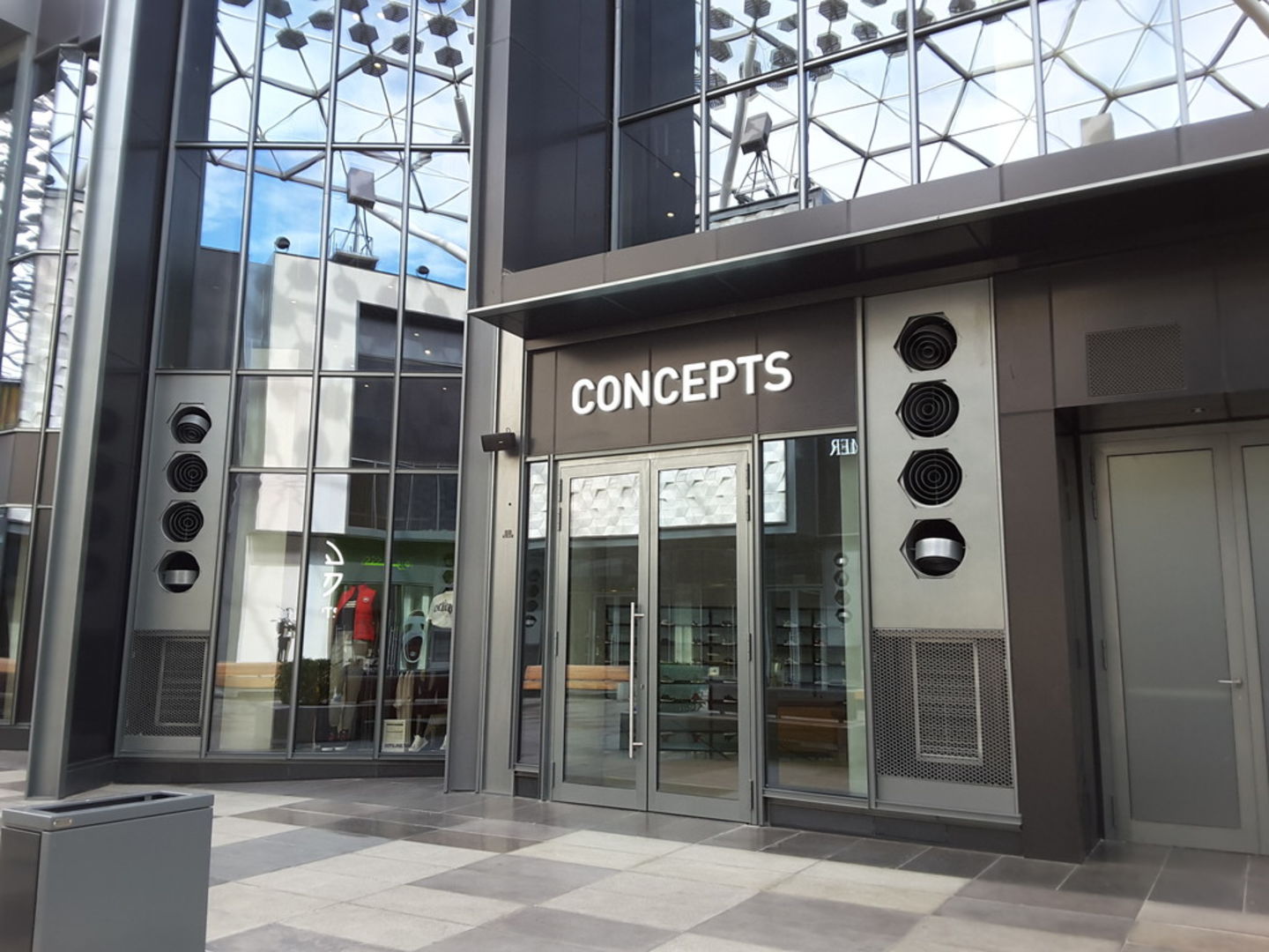 HiDubai-business-concepts-shopping-footwear-al-wasl-dubai-2