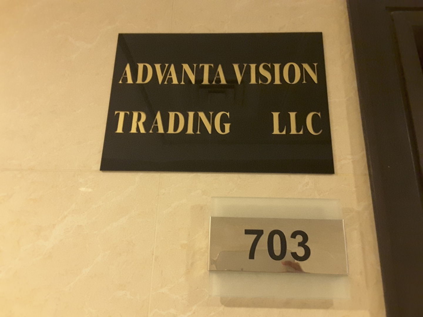 HiDubai-business-advanta-vision-trading-shopping-furniture-decor-business-bay-dubai-2