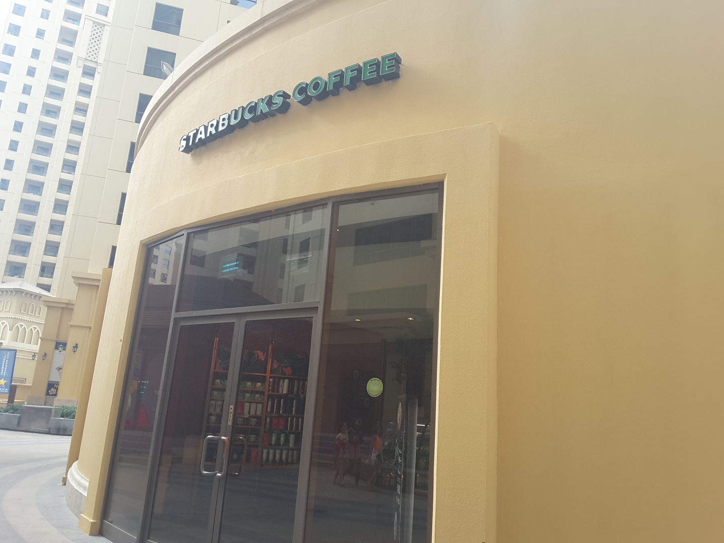 Starbucks, (Coffee Shops) in Jumeirah Beach Residence (Marsa Dubai), Dubai HiDubai