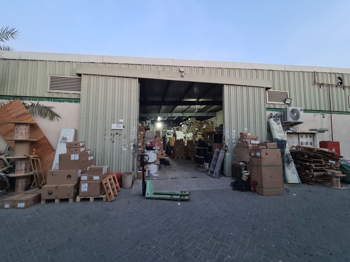 HiDubai-business-netkom-communications-technology-media-marketing-it-it-telecommunication-ras-al-khor-industrial-2-dubai