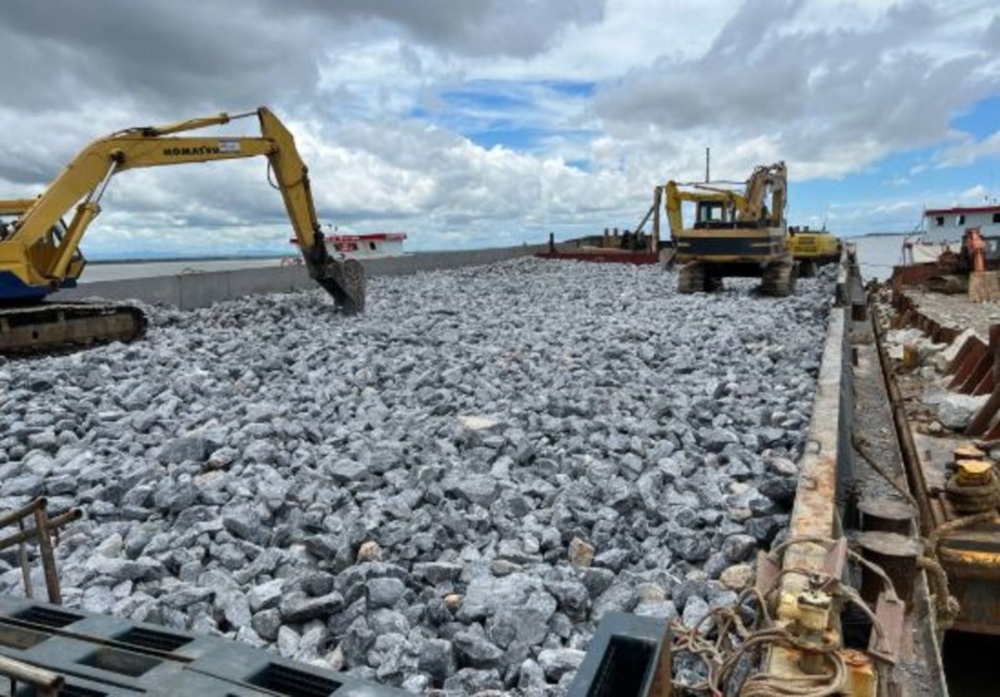 HiDubai-business-sada-alnay-general-trading-b2b-services-distributors-wholesalers-meena-bazar-al-souq-al-kabeer-dubai