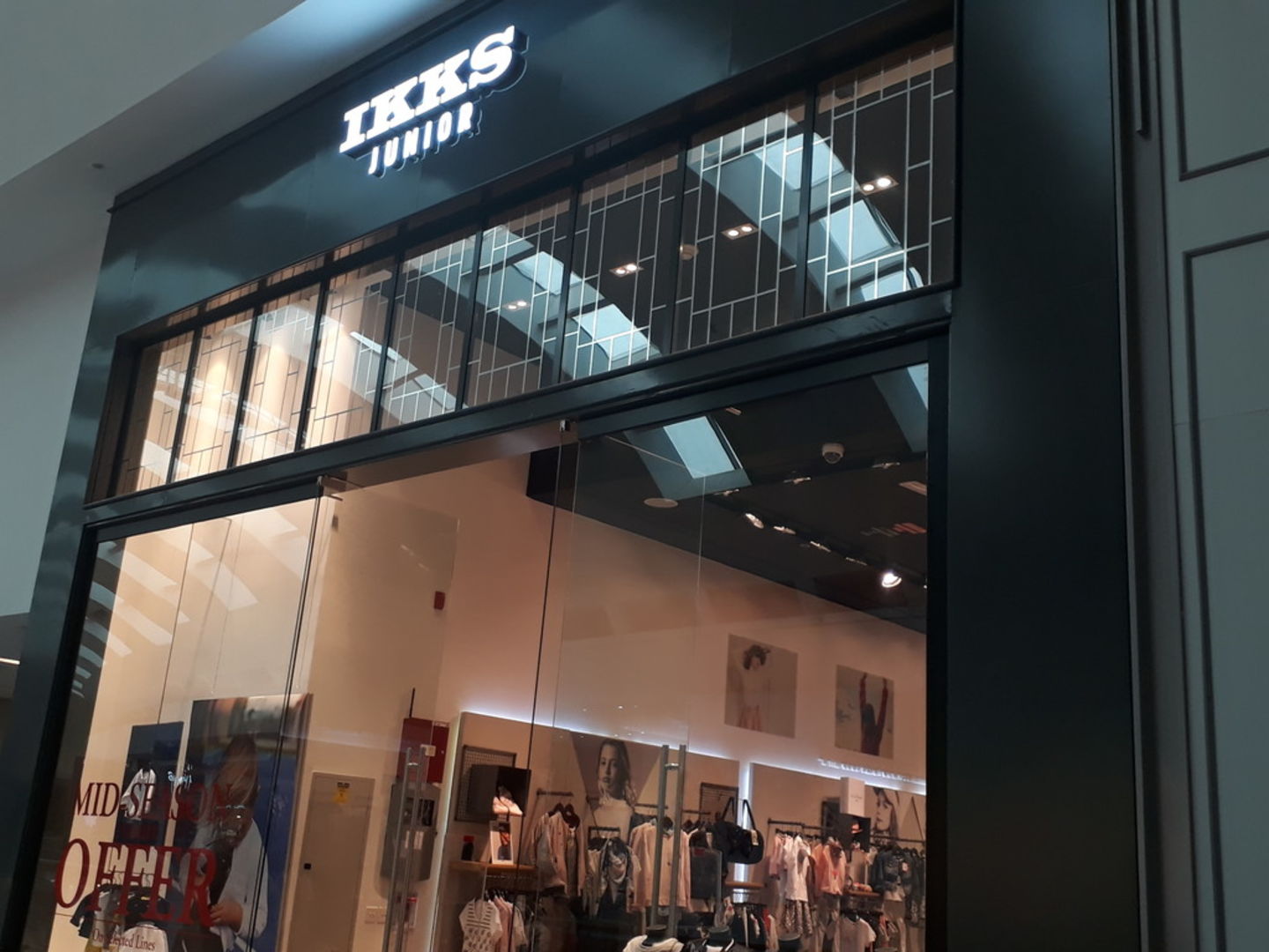 HiDubai-business-ikks-junior-shopping-apparel-burj-khalifa-dubai-2