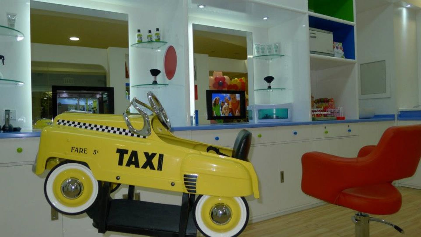 HiDubai-business-kiddy-couture-beauty-wellness-health-beauty-salons-al-rashidiya-dubai