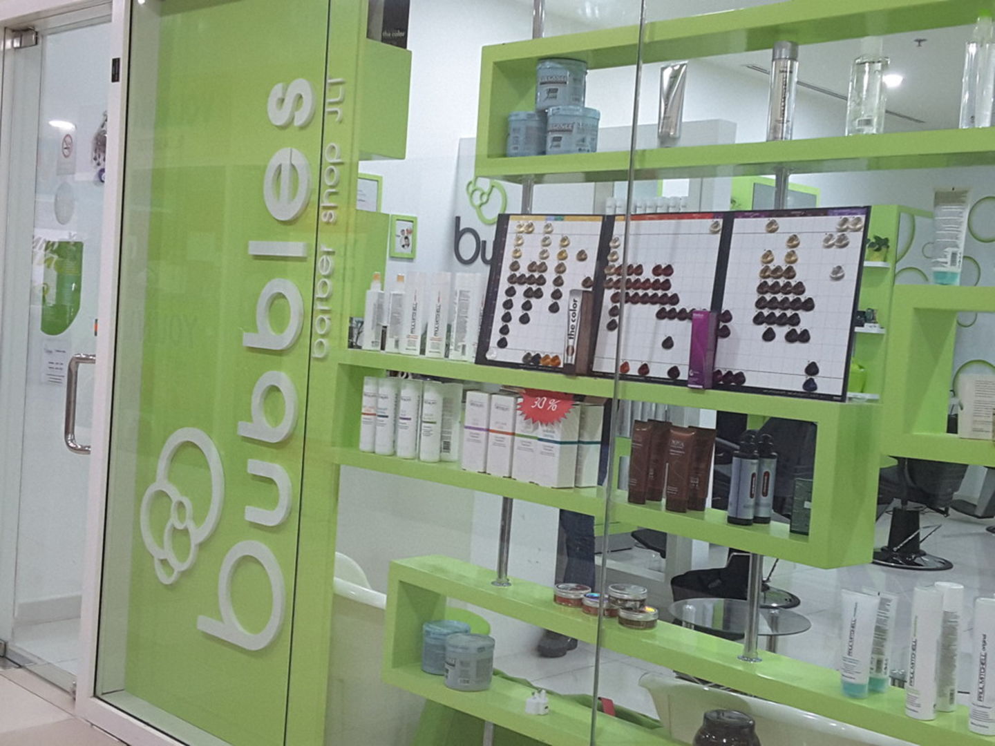 HiDubai-business-bubbles-barber-shop-beauty-wellness-health-beauty-salons-jumeirah-lake-towers-al-thanyah-5-dubai-2