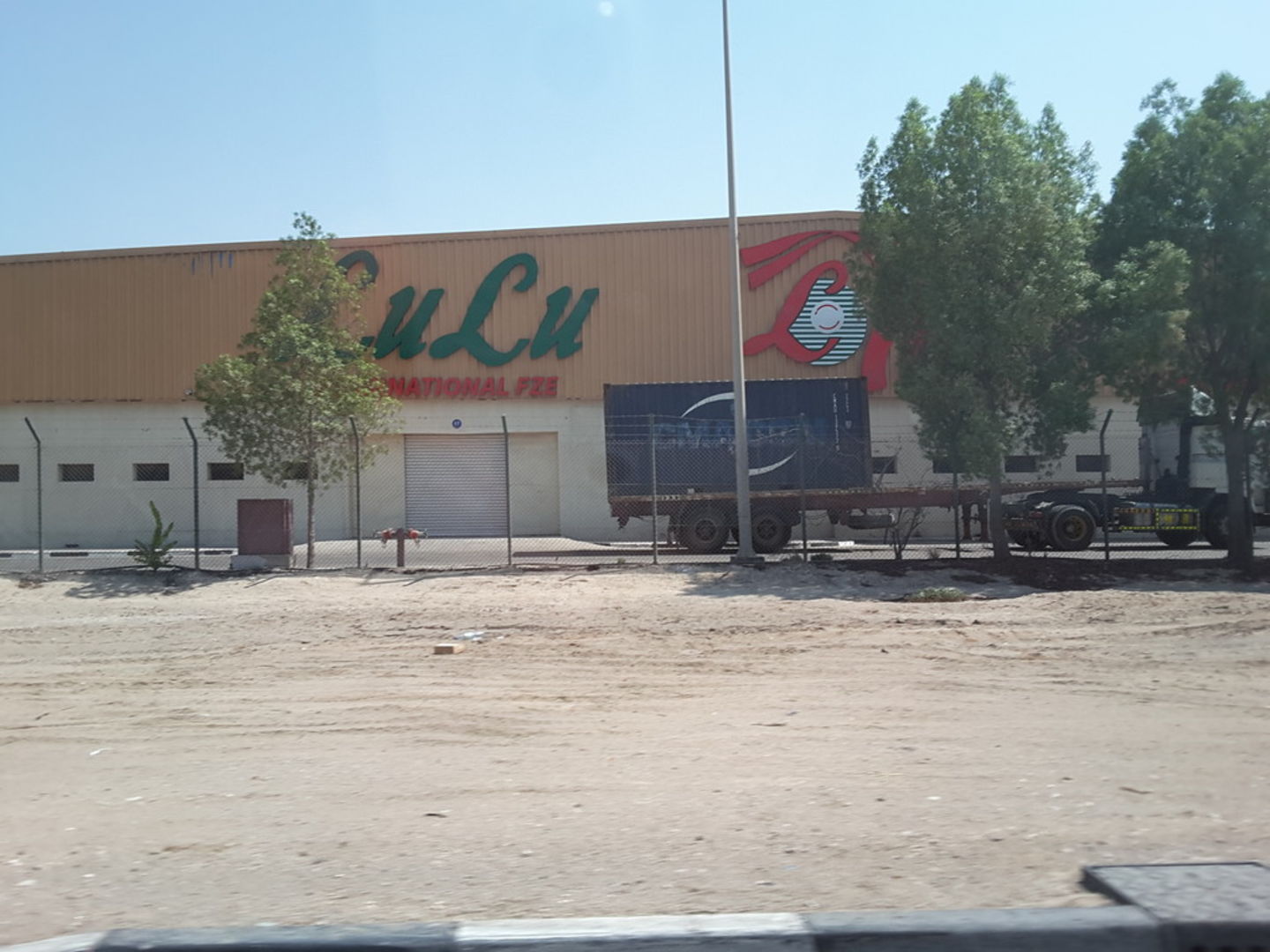 HiDubai-business-lulu-shipping-logistics-distribution-services-jebel-ali-free-zone-mena-jebel-ali-dubai-2