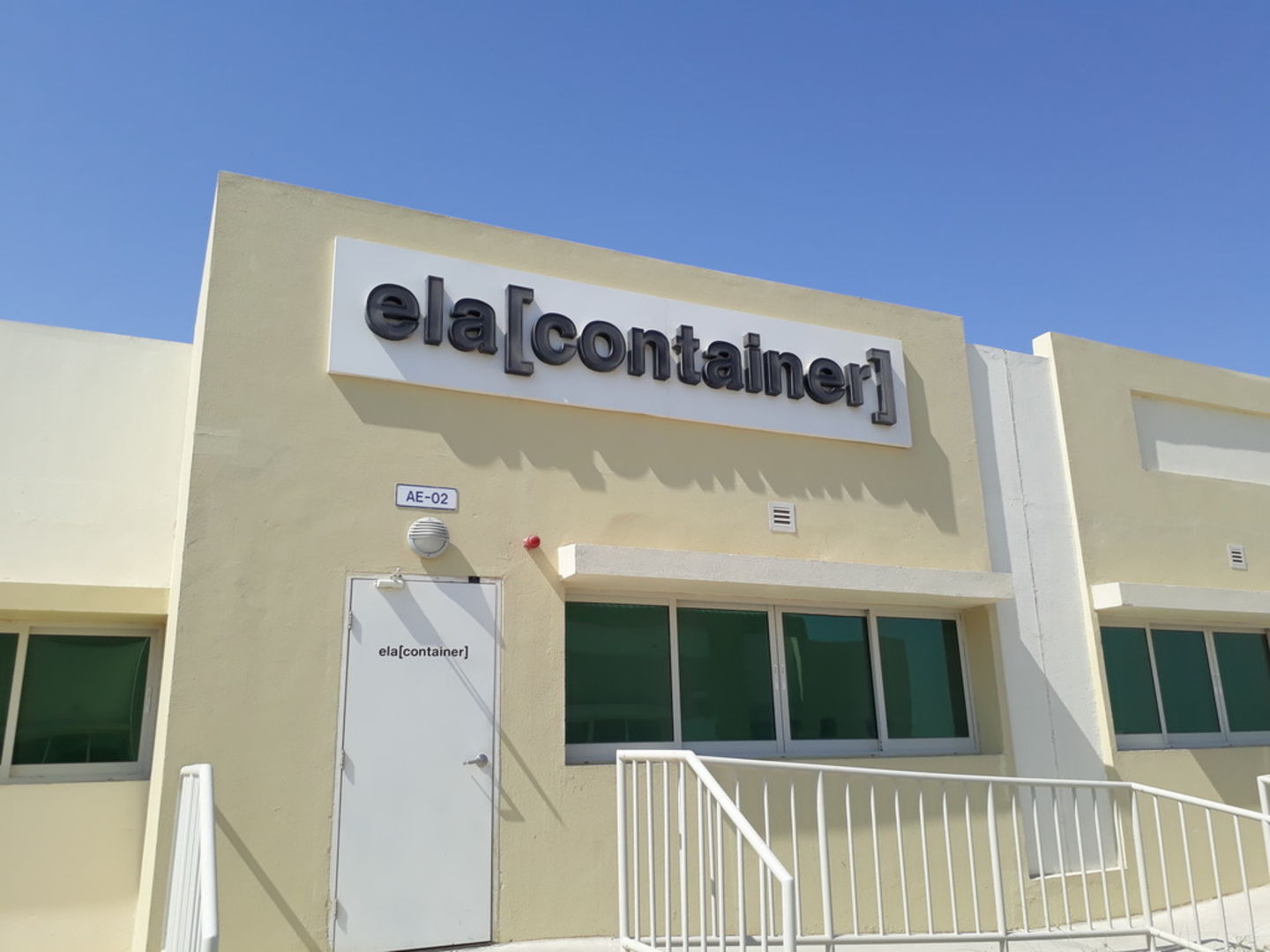 HiDubai-business-ela-container-b2b-services-distributors-wholesalers-jebel-ali-industrial-2-dubai-3