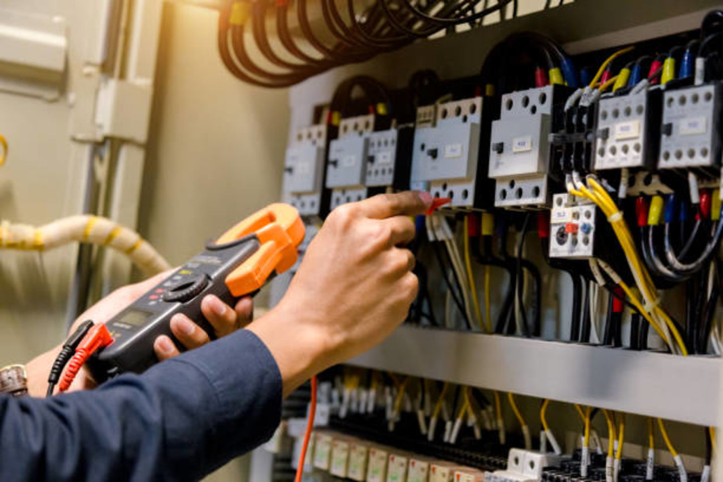 HiDubai-business-habib-azeem-technical-services-home-hardware-fittings-al-qusais-industrial-1-dubai