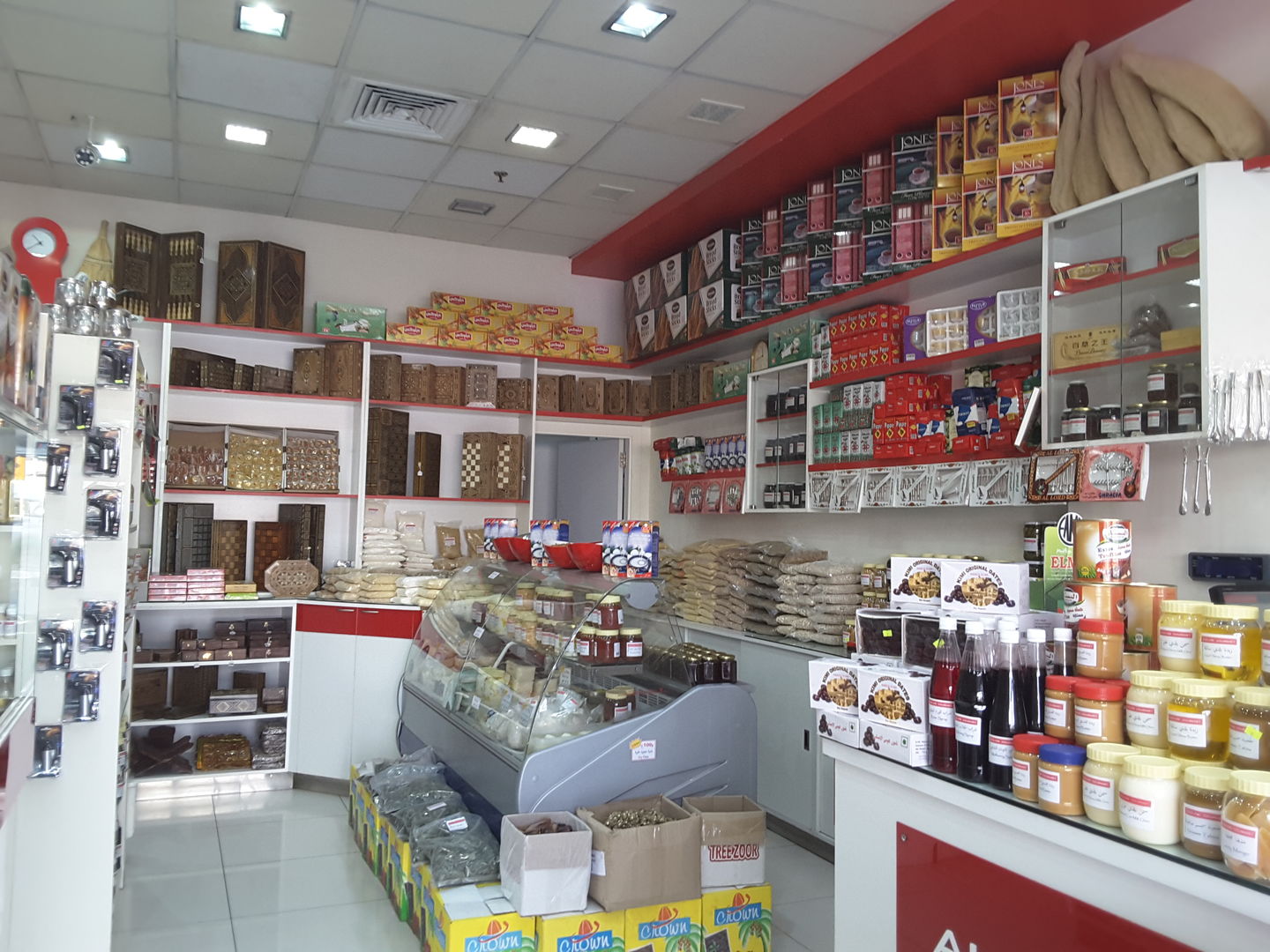 HiDubai-business-alolabi-gourmet-roastery-food-beverage-bakeries-desserts-sweets-al-barsha-1-dubai-2