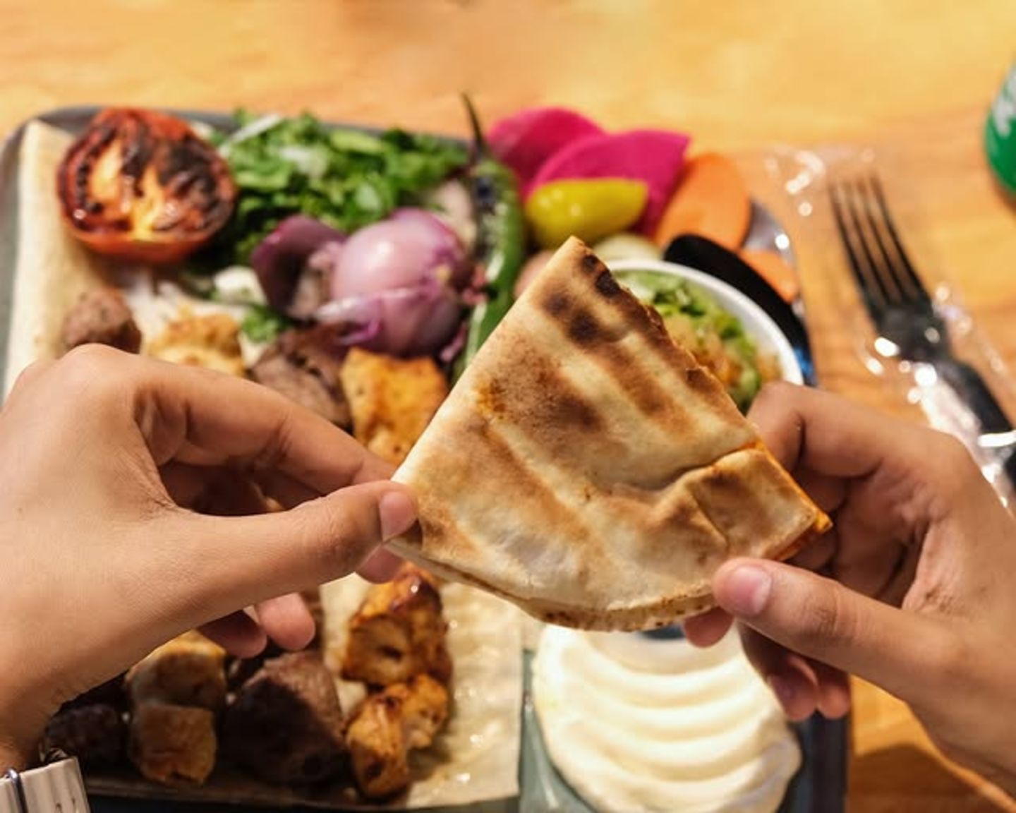 HiDubai-business-cham-shawarma-restaurant-food-beverage-restaurants-bars-hor-al-anz-east-dubai