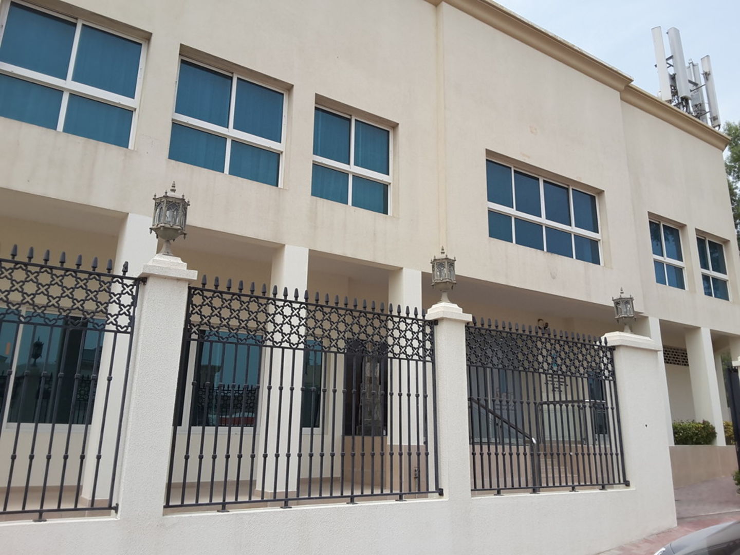 HiDubai-business-dubai-international-real-estate-housing-real-estate-real-estate-agencies-jumeirah-2-dubai-2