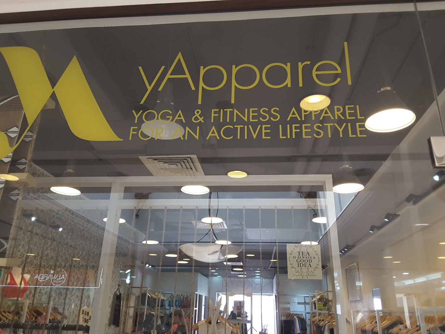 HiDubai-business-yapparel-sports-fitness-sportswear-jumeirah-1-dubai-2