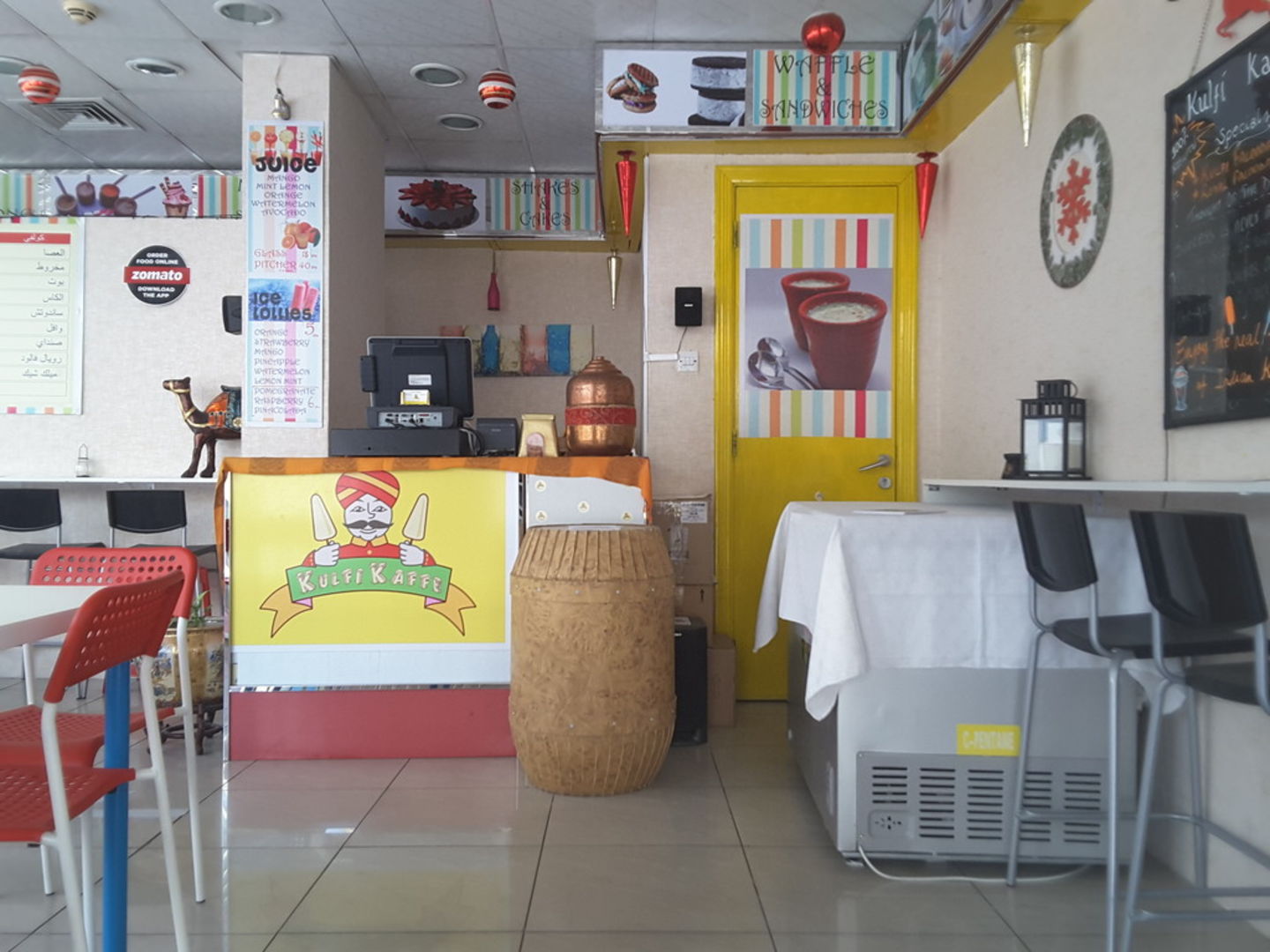 HiDubai-business-kulfi-kaffe-food-beverage-bakeries-desserts-sweets-al-karama-dubai-2