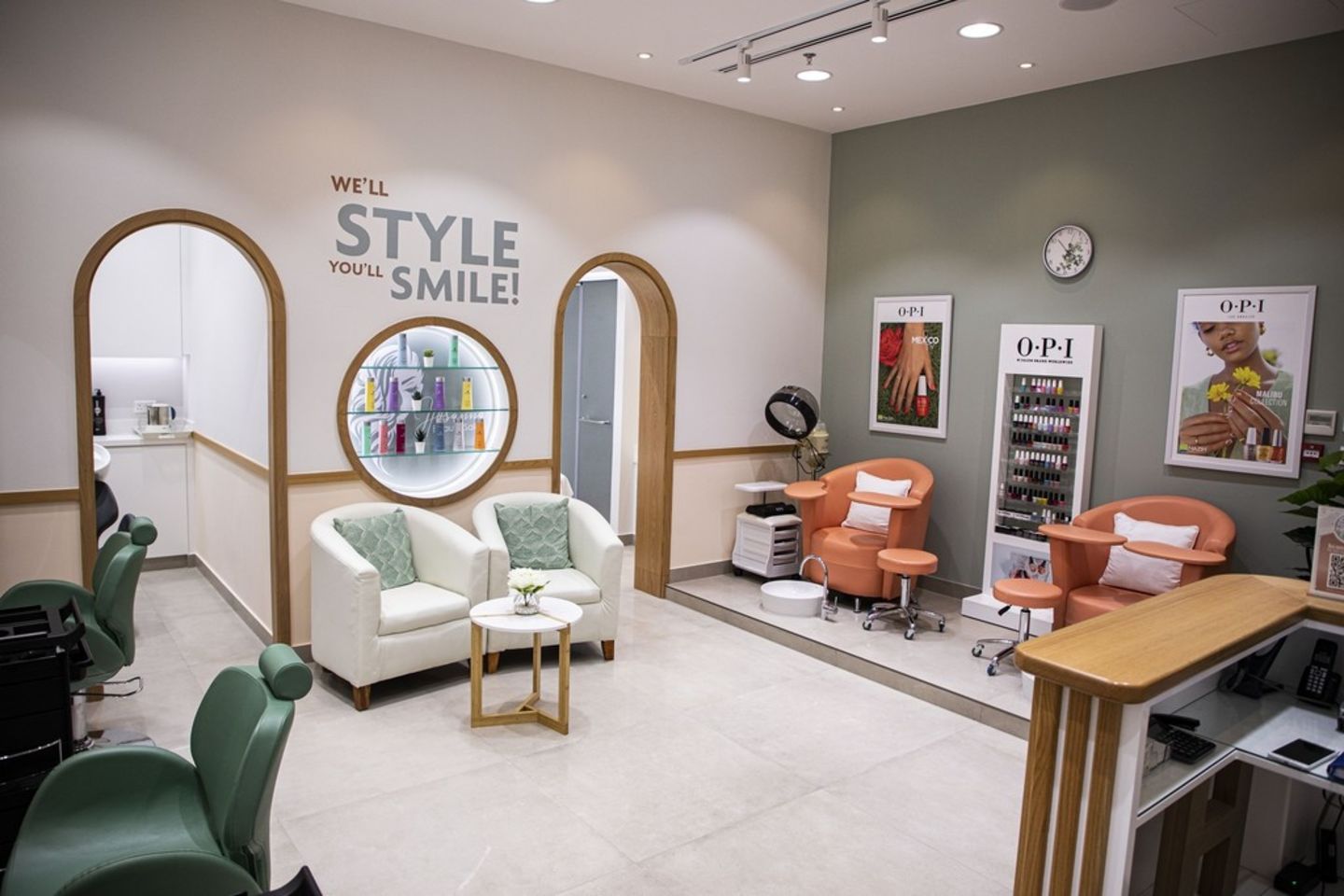 HiDubai-business-hosanna-beauty-salon-beauty-wellness-health-beauty-salons-falcon-city-wadi-al-safa-2-dubai